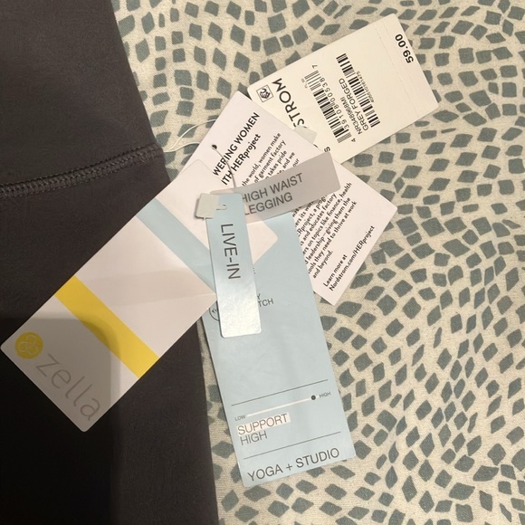 NWT Zella Women’s Live In High Waist Leggings - Picture 2 of 10